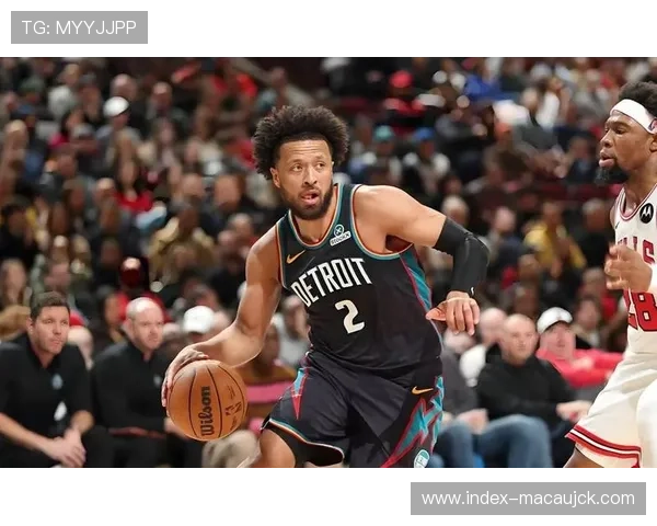 活塞坎宁安三双级表现稳定 团队篮球风格内线深度存隐患